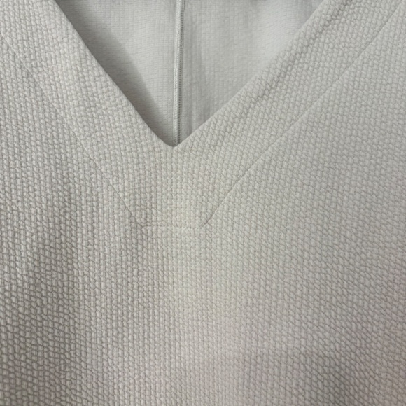 Lululemon Textured V-Neck Pullover Bone - Picture 9 of 13